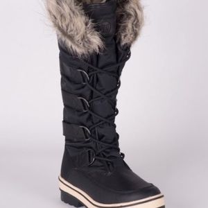 Harlow nylon winter boot